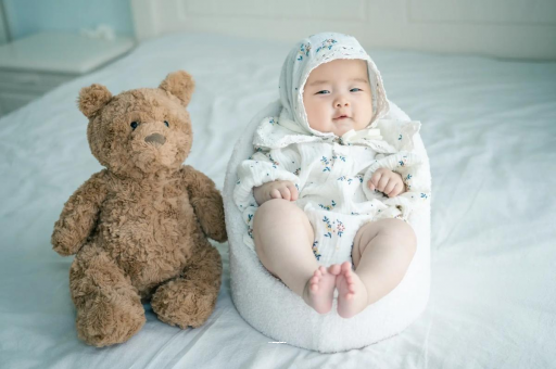 借卵生子咨询孕妇几个月四维彩超
