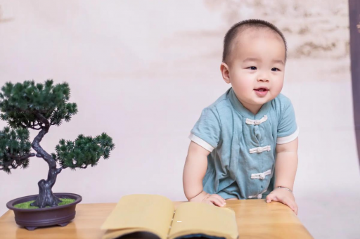 借卵生子咨询宝宝严重便秘